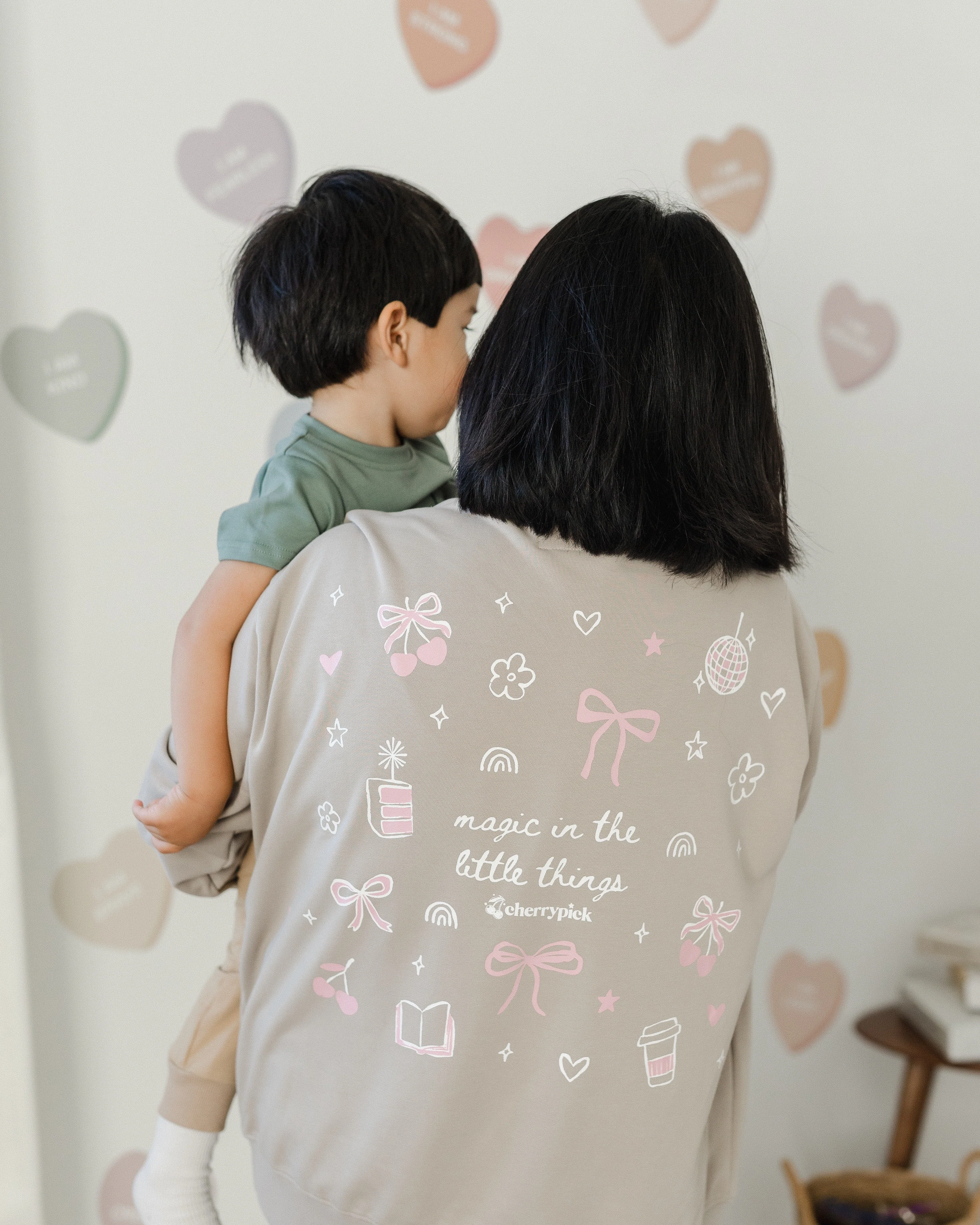 Everyday Mom Crewneck - Magic In The Little Things - Image 13