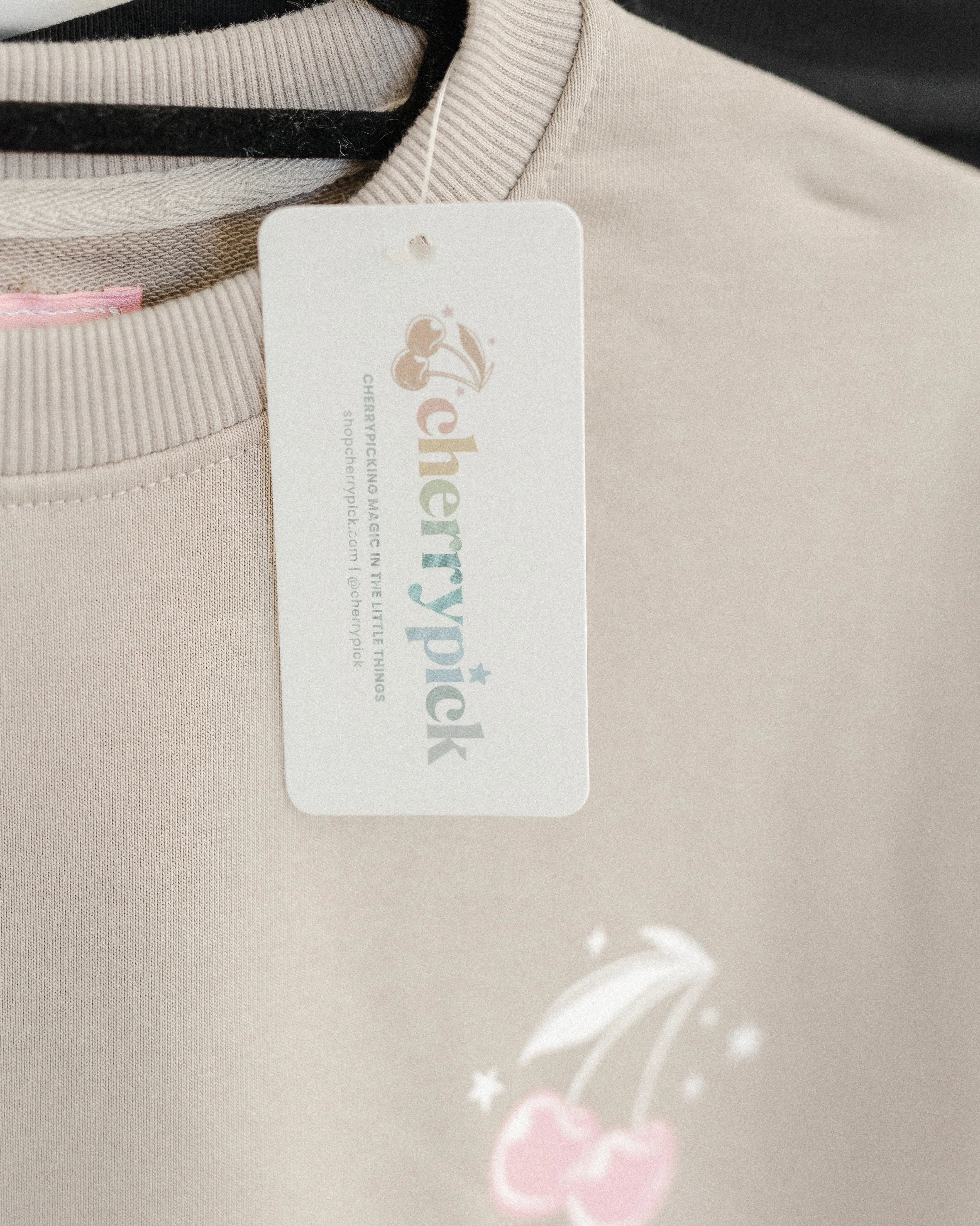 Everyday Mom Crewneck - Magic In The Little Things - Image 22