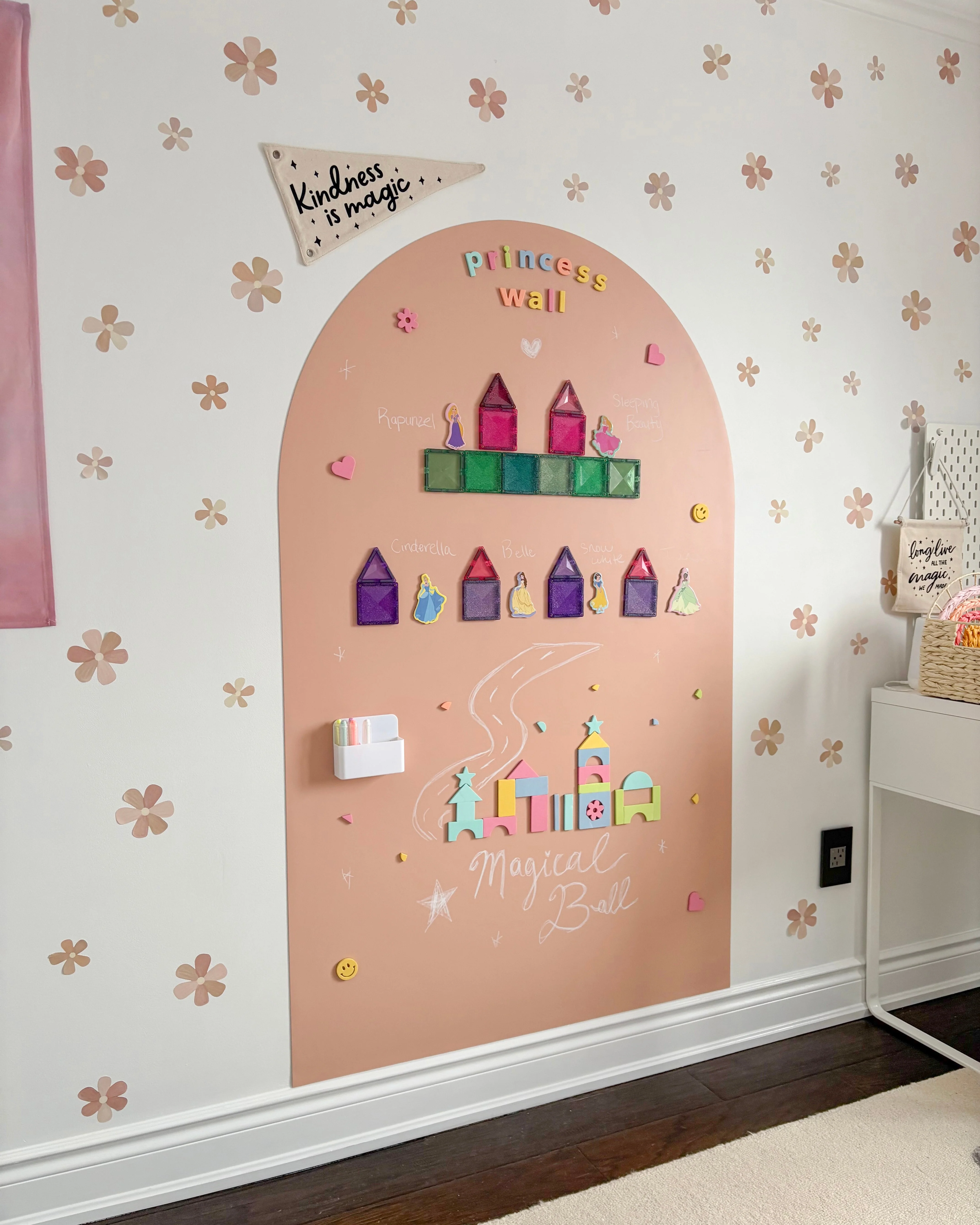 JUMBO Magic Playwall - Arch Magnetic Wall Decal for Kids - Image 10
