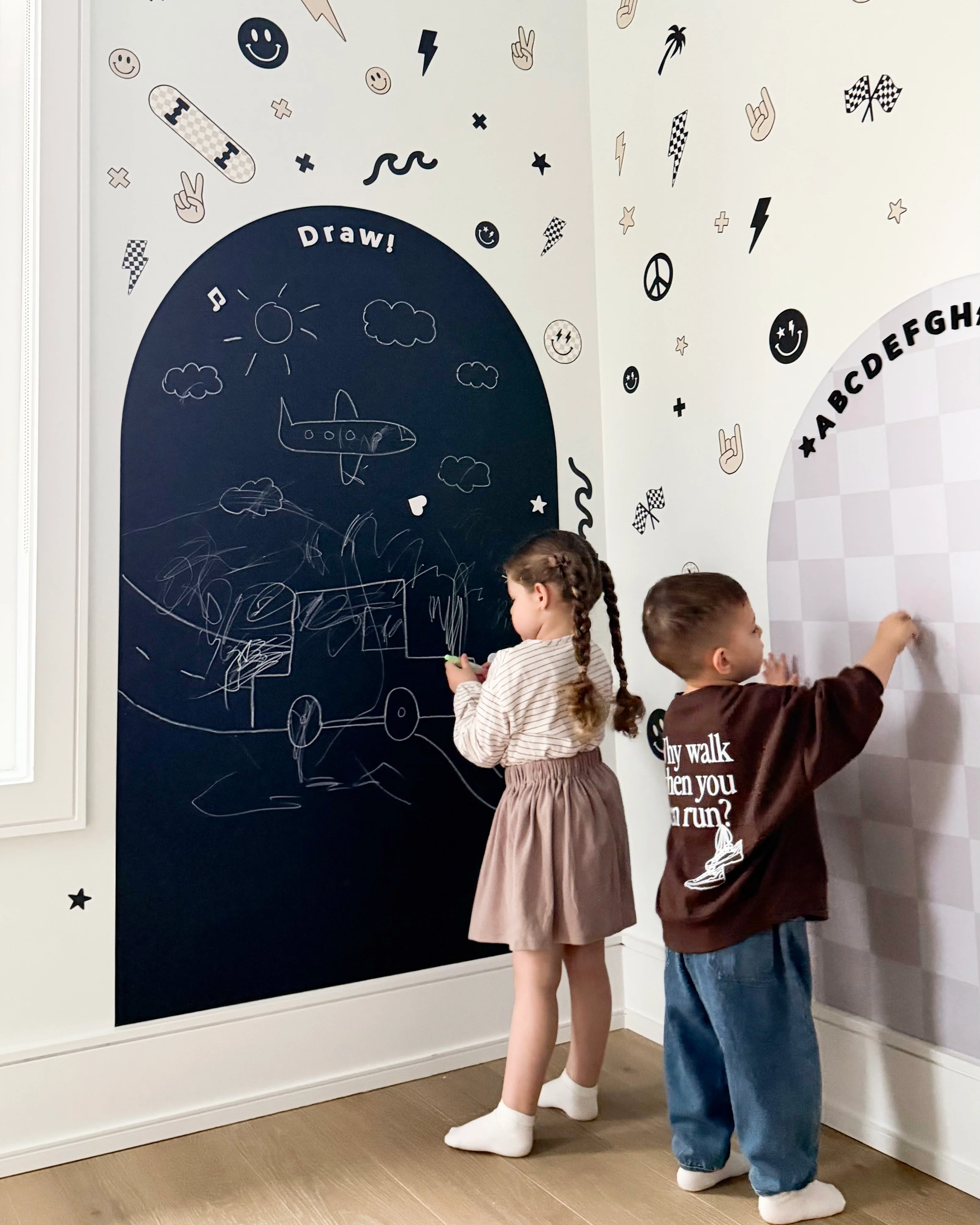 JUMBO Magic Playwall - Arch Magnetic Wall Decal for Kids - Image 5